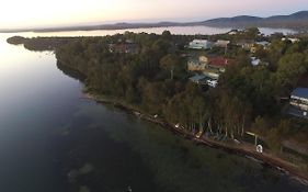 Lakeview Lodge
